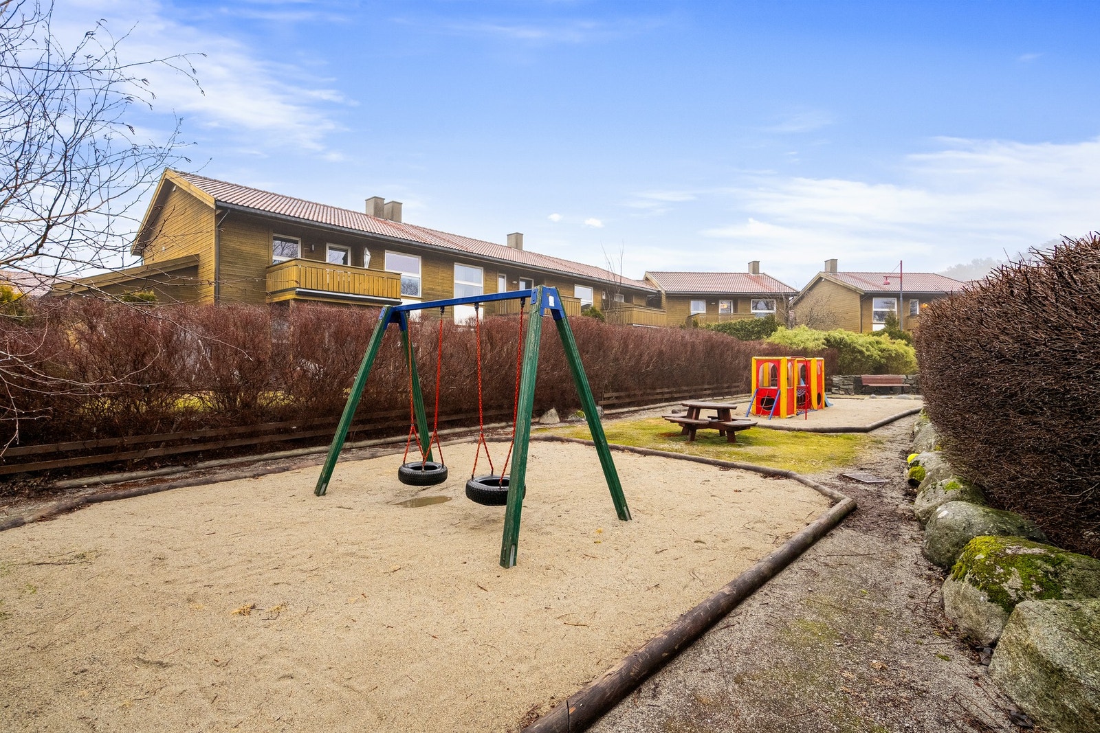 Lekeplass i umiddelbar nærhet. Galleribilde