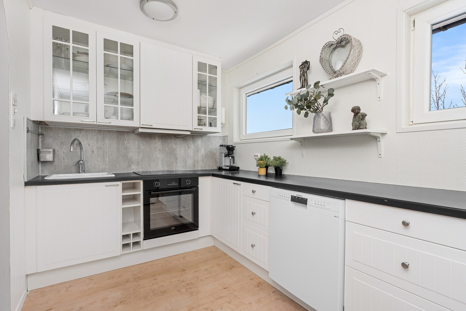 - Integrerte hvitevarer vil medfølge handelen - Galleribilde