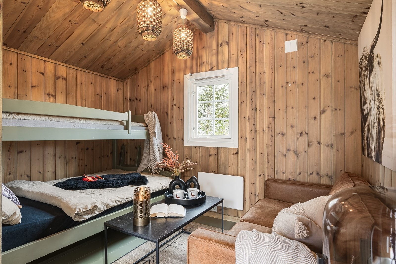 Plass til køyeseng i annekset gir praktisk utnyttelse av arealet. Galleribilde