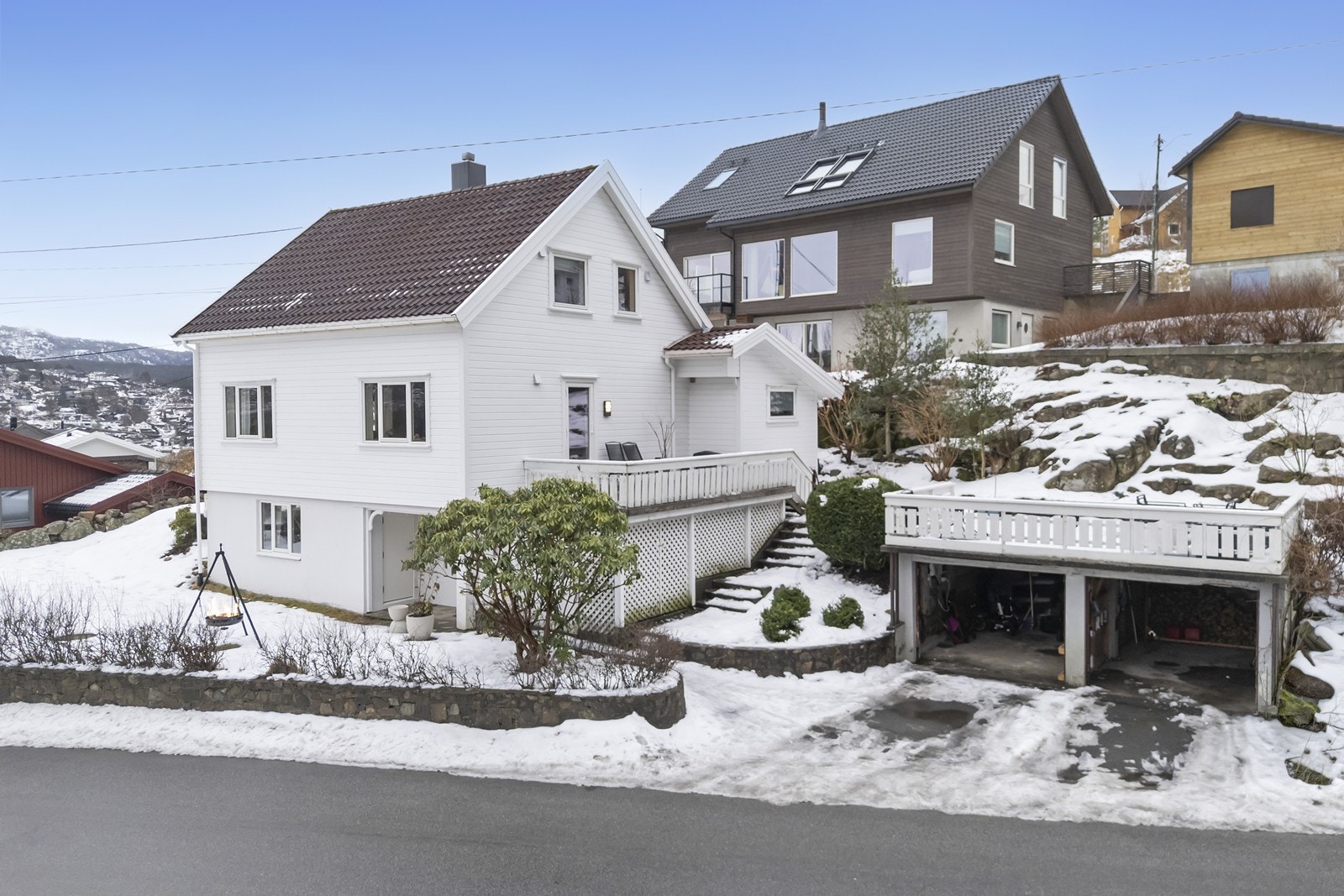 En oppgradert og familievennlig enebolig med sentral beliggenhet på Lilleheia Galleribilde