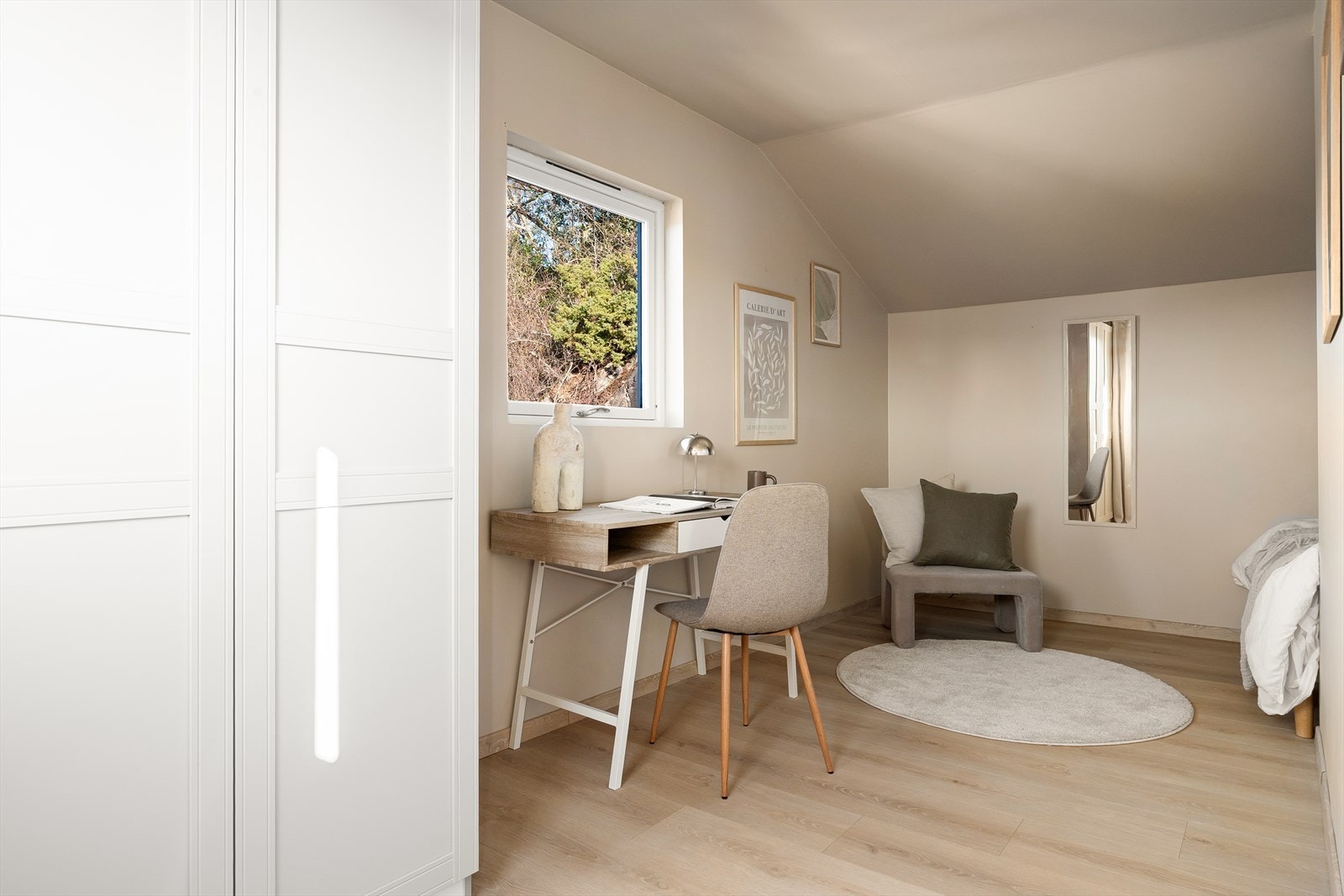 Disp. rom i 2. etasje. Galleribilde