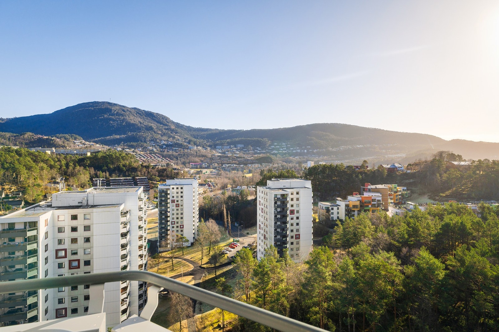 Her har du en fantastisk utsikt og svært gode solforhold. Galleribilde