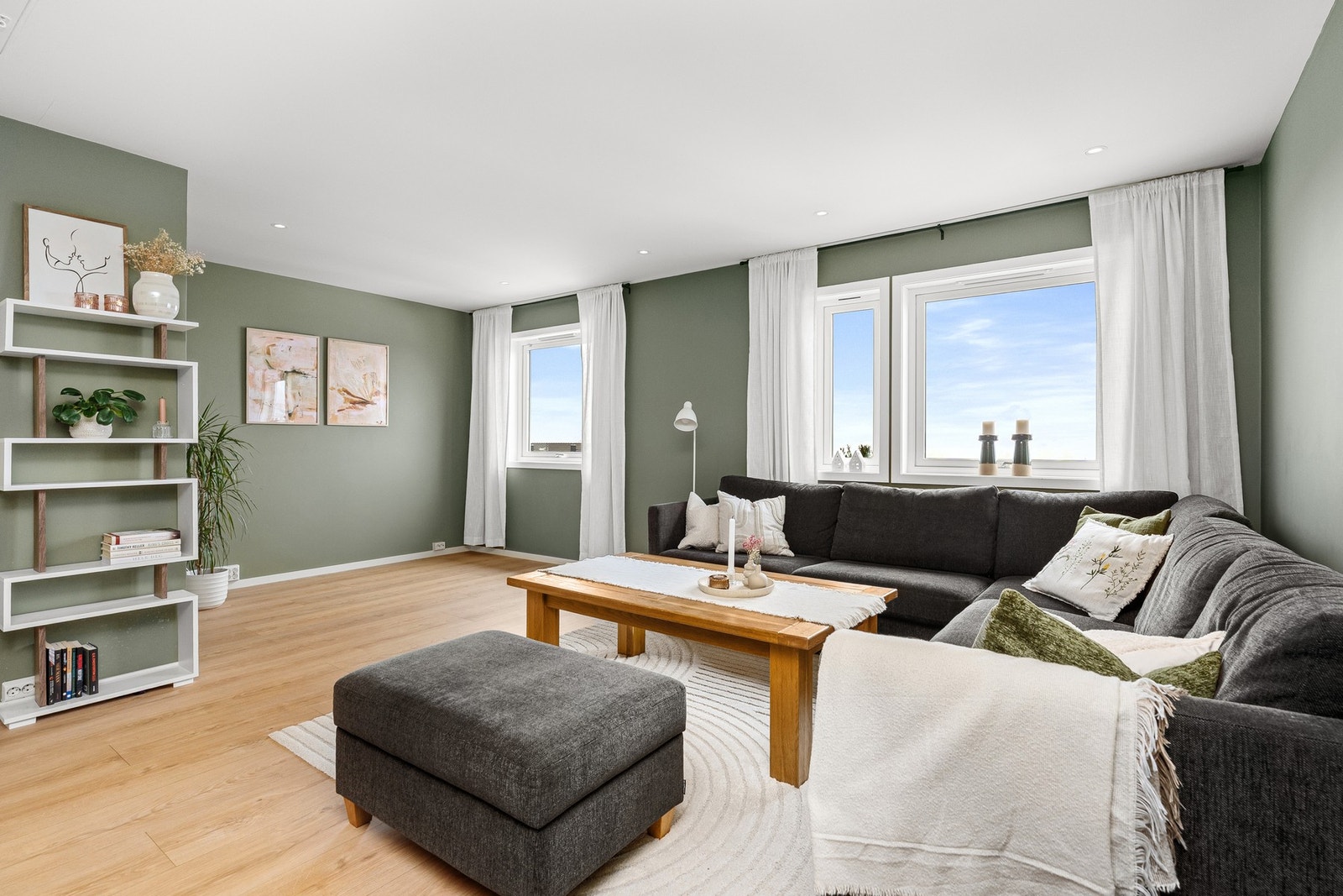 Dette er et pent rekkehus med en fin planløsning. Galleribilde