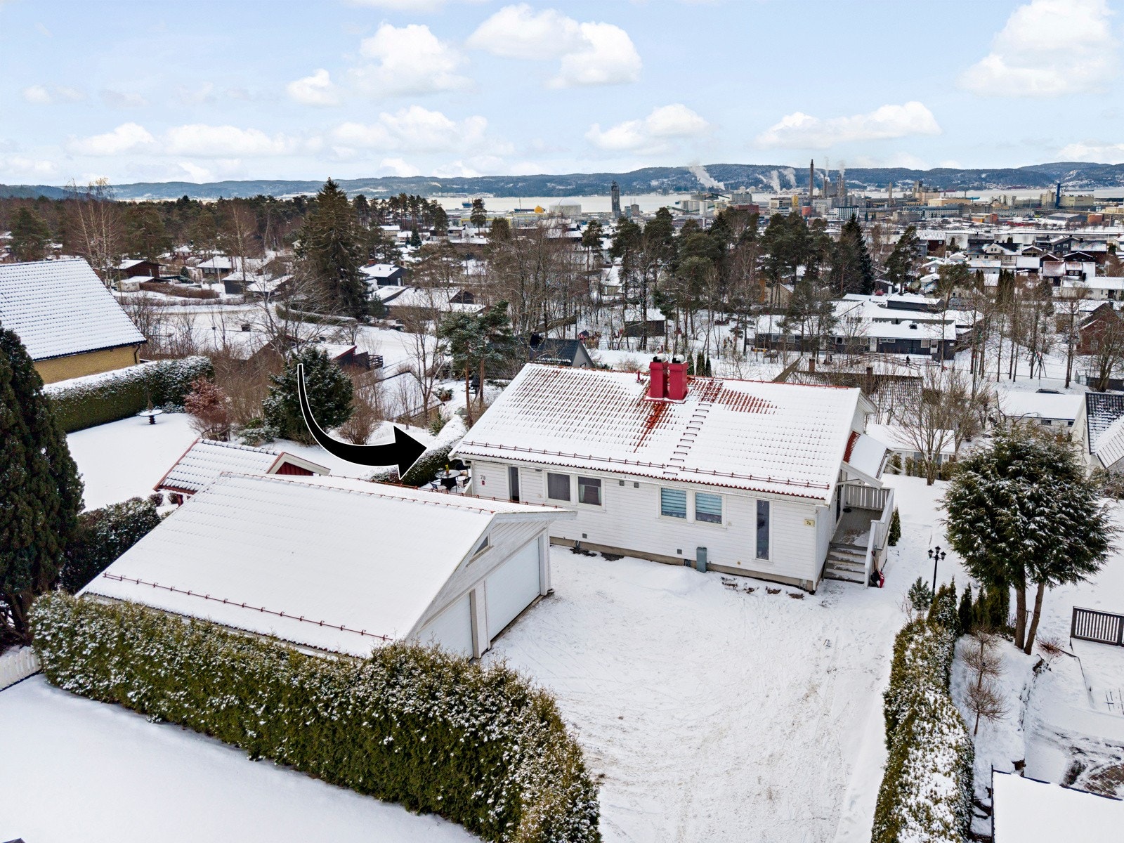 Tomannsboligen består av 2 seksjoner som drives i enkel form uten faste felleskostnader Galleribilde