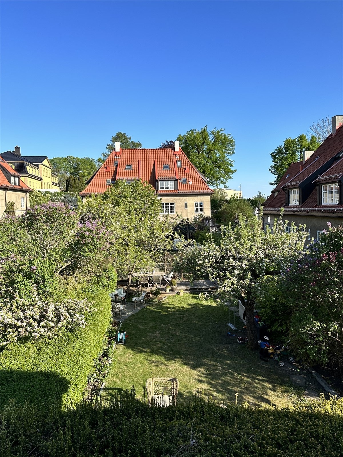 Selgers eget bilde. Galleribilde