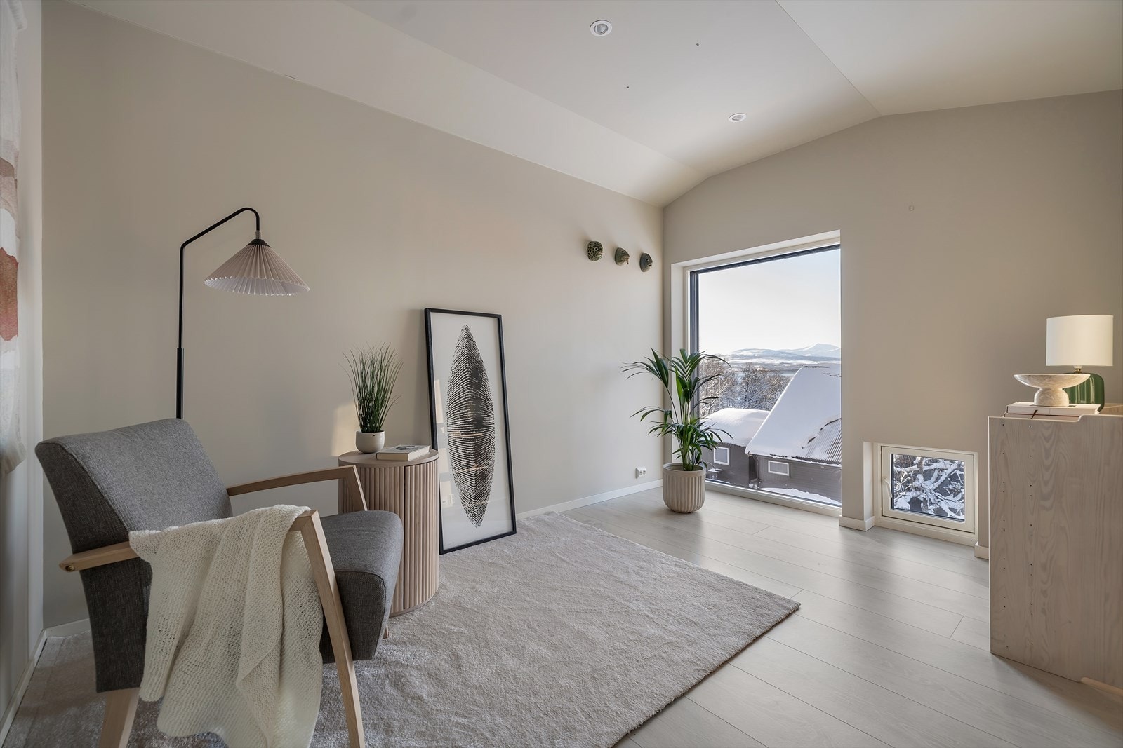 Allsidig rom i toppetasjen Galleribilde