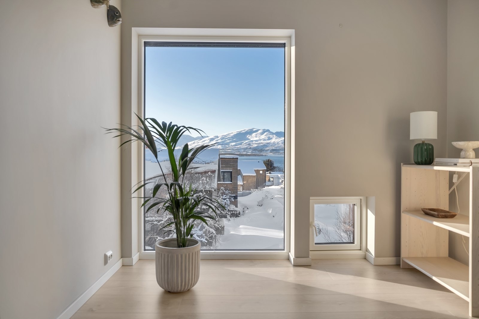 Utsiktsvindu i toppetasjen Galleribilde