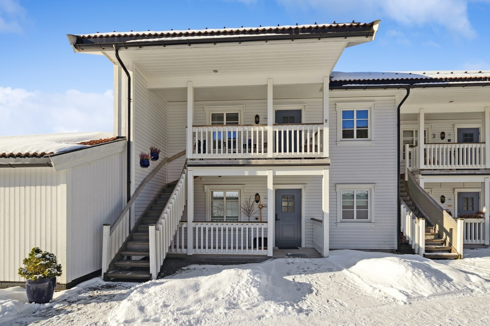 Leiligheten har en god intern beliggenhet i 1. etasje med enkel og trappefri adkomst. Galleribilde