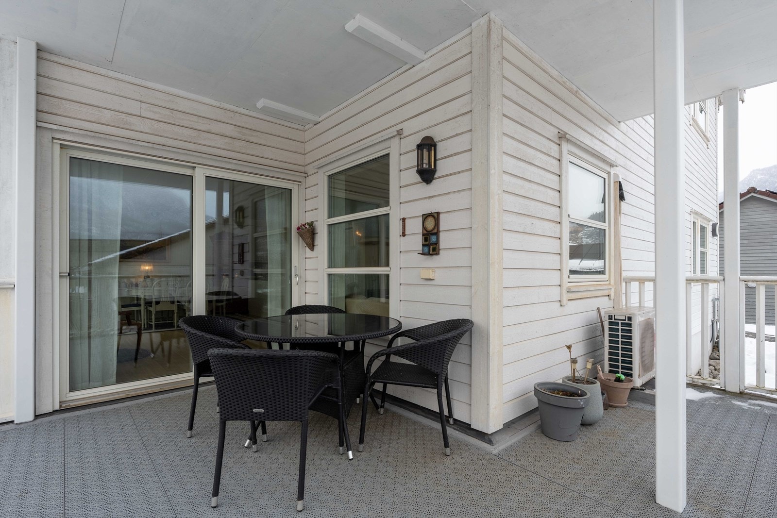 Overbygd terrasse Galleribilde