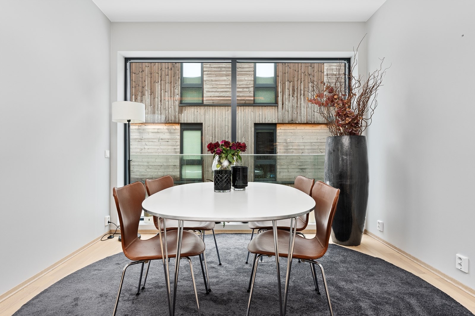 Spiseplass med dagens innredning. Galleribilde