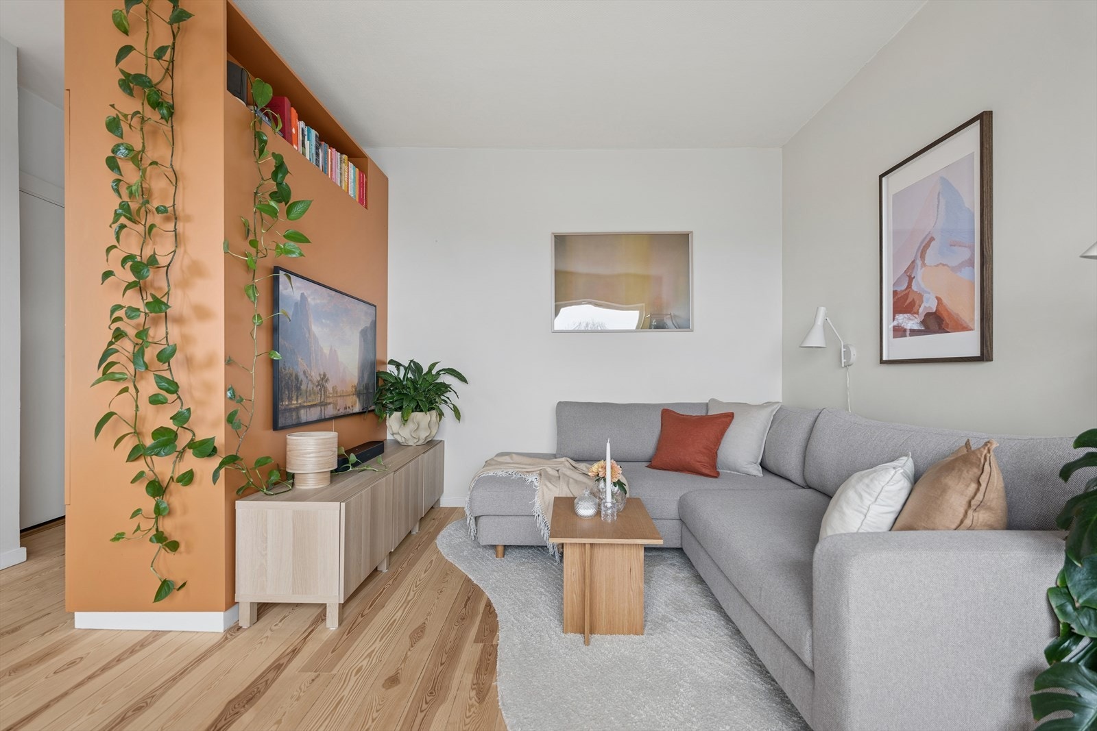 Boligen er malt i behagelige fargetoner Galleribilde