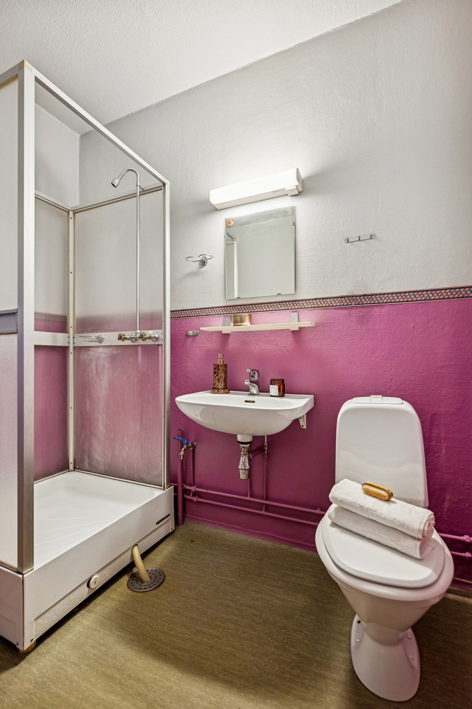 Baderom. Galleribilde