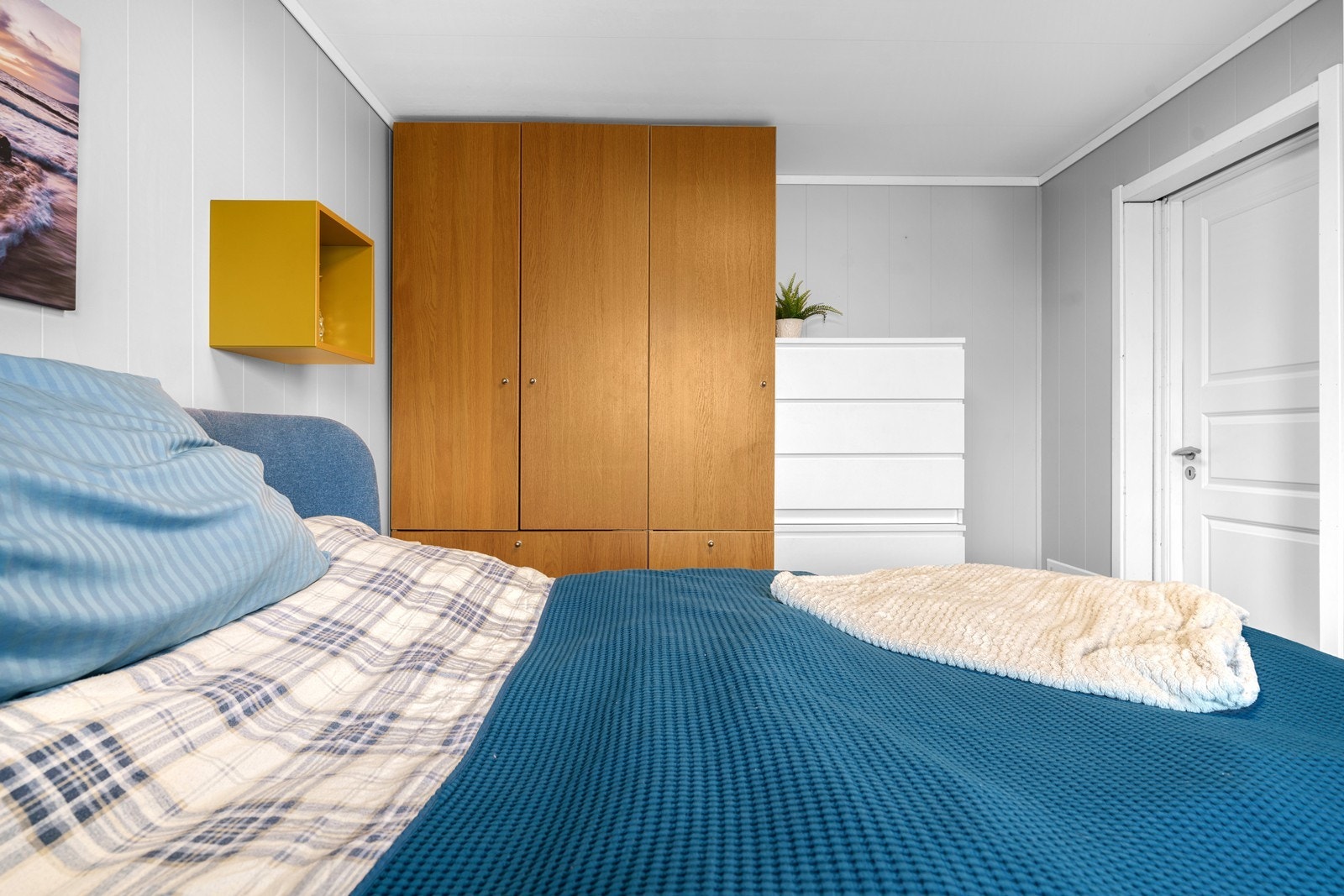 Soverommet har god plass til seng og garderobeløsning. Galleribilde