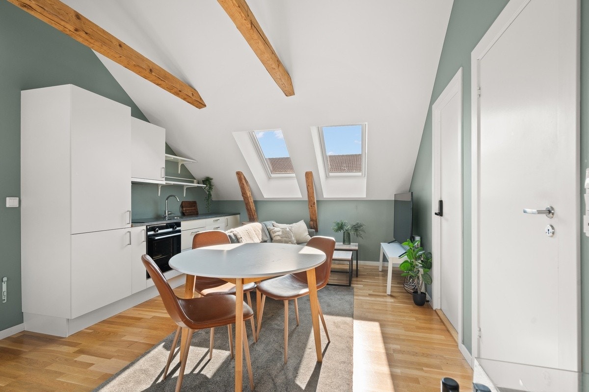 Leiligheten er i dag møblert å ser slik ut. Galleribilde