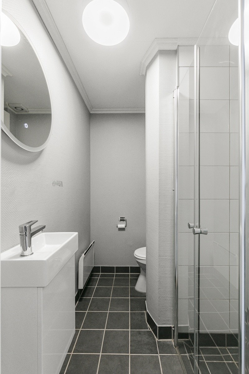 Badet i 1. etasje Galleribilde