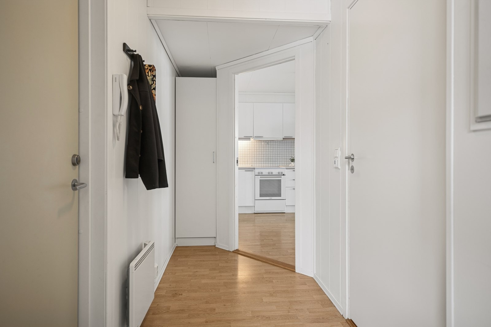 Bygget har heisadkomst, som tar deg enkelt opp til leilighetens etasjeplan. Galleribilde