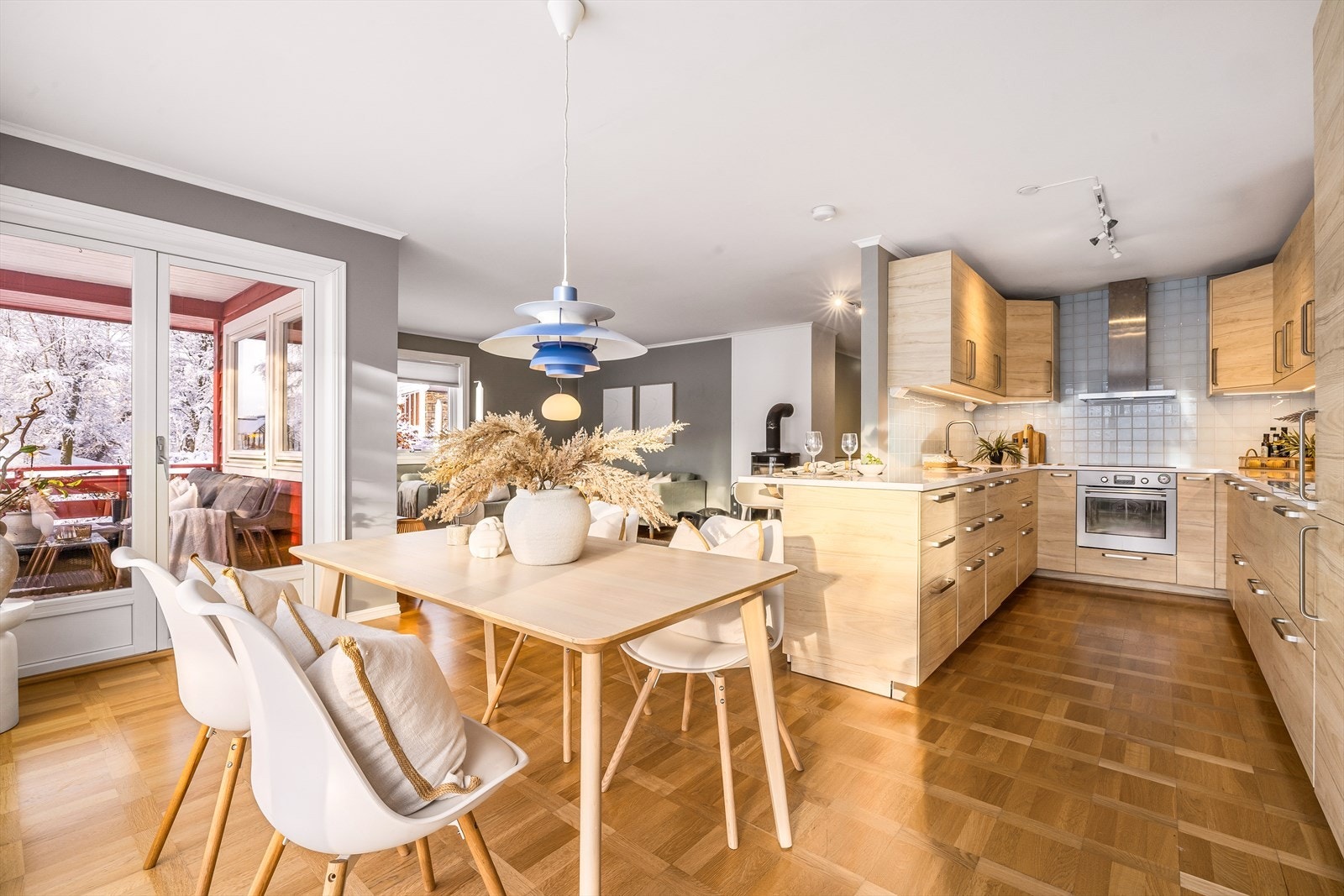 Boligen er omfattende pusset opp og ombygget i 2017-2018, og store deler av dagens innvendige kvaliteter stammer fra denne perioden. Galleribilde