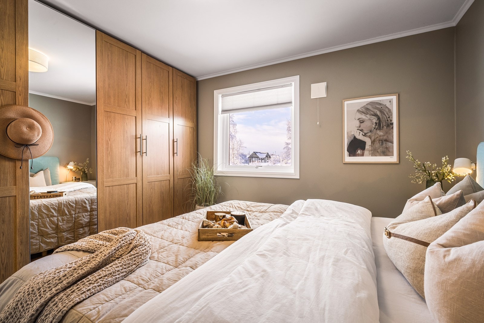 Hovedosoverom Galleribilde