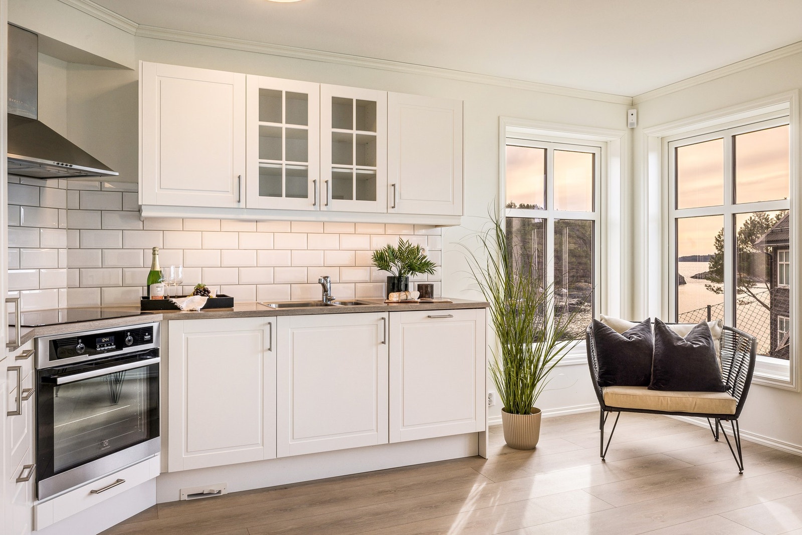 Lekker laminat-gulv og varmekabler på alle gulv i 1.etasje foruten bod Galleribilde