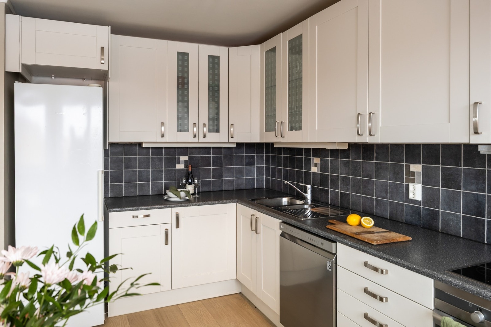 Godt med stikk, så det er ingen problem å plassere kaffetrakteren Galleribilde