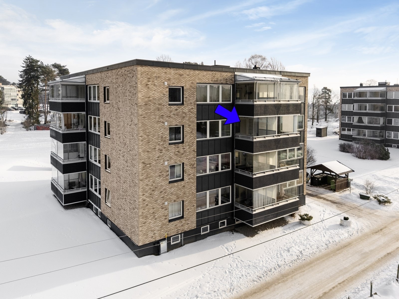 Borettslaget har nylig hatt utvendig rehabilitering med nye teglfasader. Galleribilde