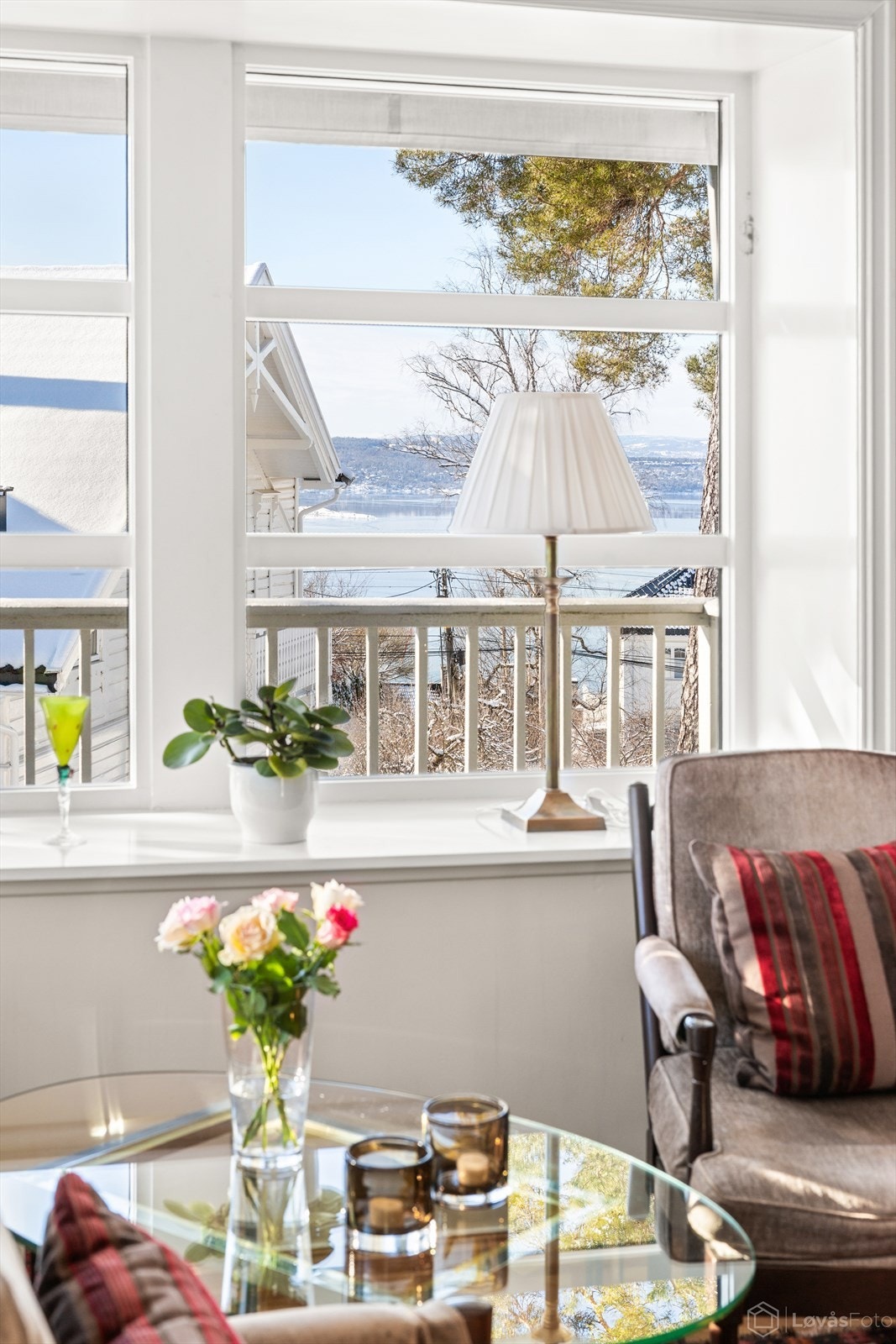 Fjordutsikt også fra stuen Galleribilde