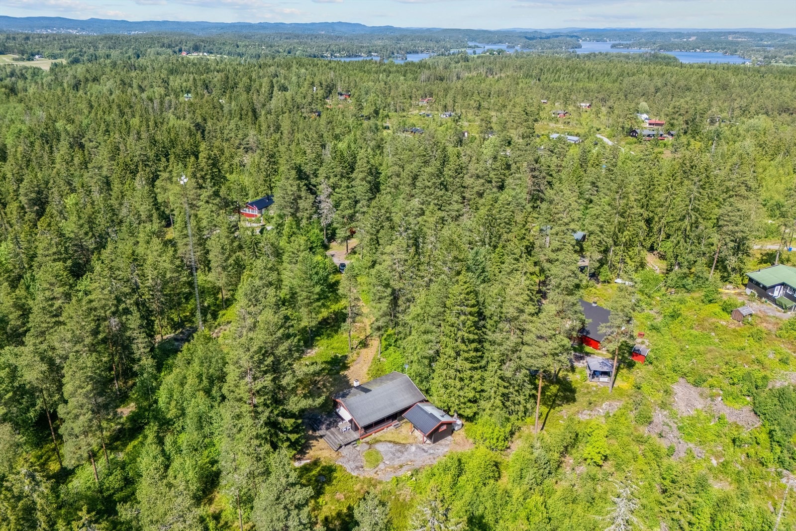 Det er fine turområder rett utenfor hyttedøren, med mange populære turstier. Galleribilde