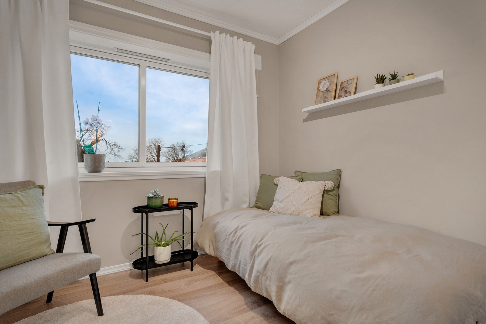 Det andre soverommet har også god plass på hele 8,8 kvm Galleribilde