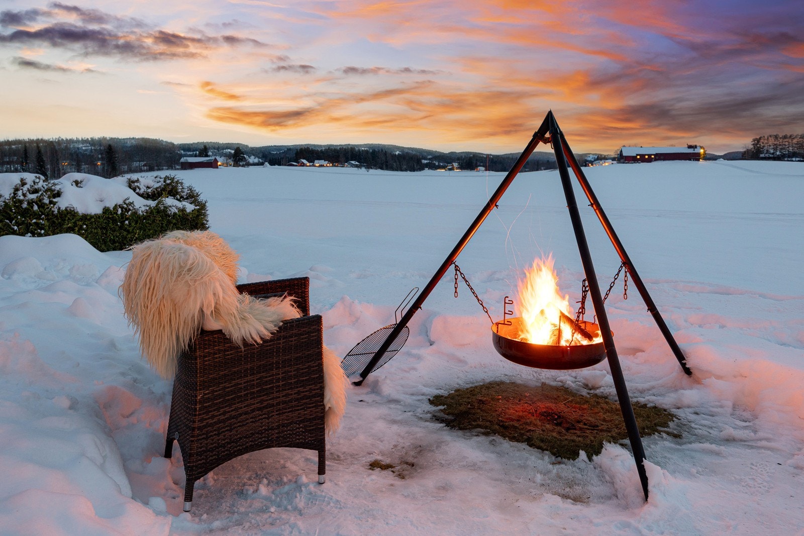 Lun kveldsidyll. Galleribilde