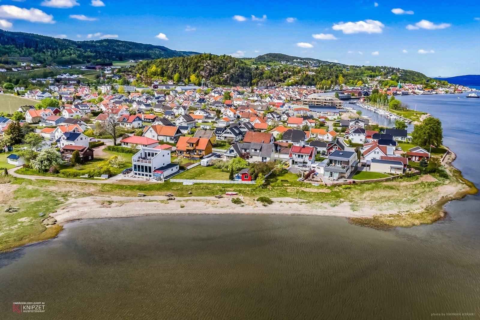 Trulsestranda en svært langgrunn strand perfekt for et morgenbad om sommeren. Galleribilde