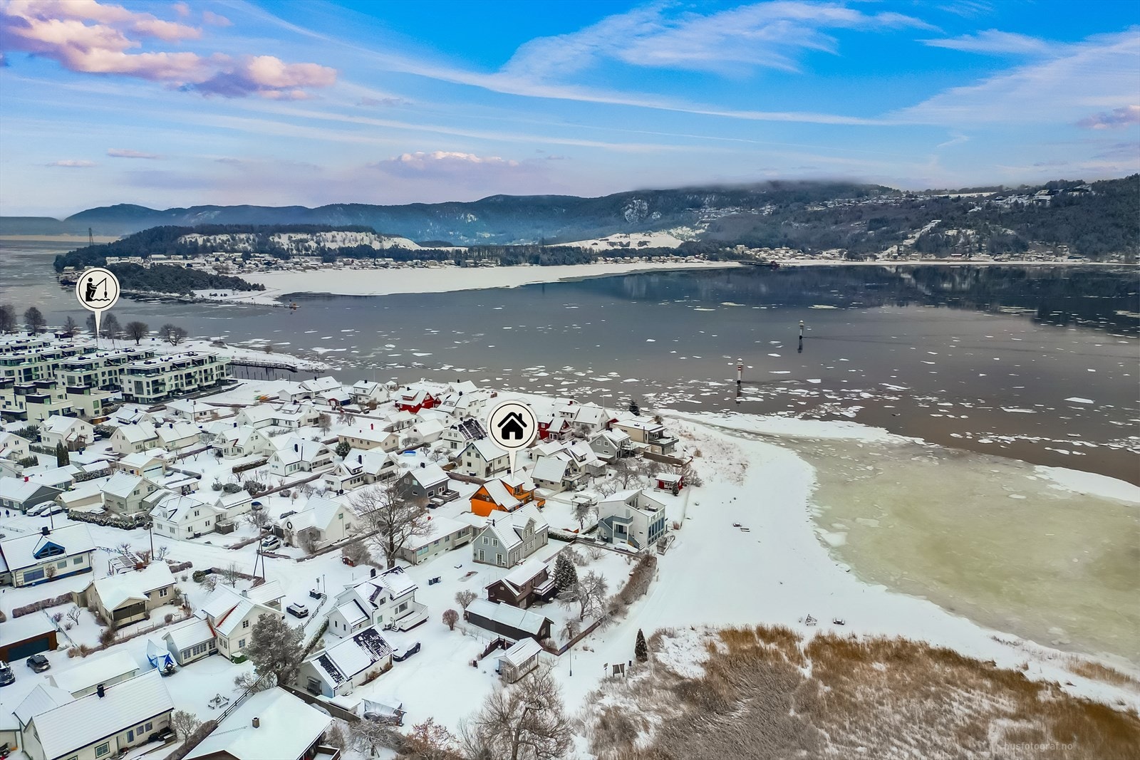Her bor du i rolige omgivelser med flotte turmuligheter, strender og rekreasjon. Galleribilde