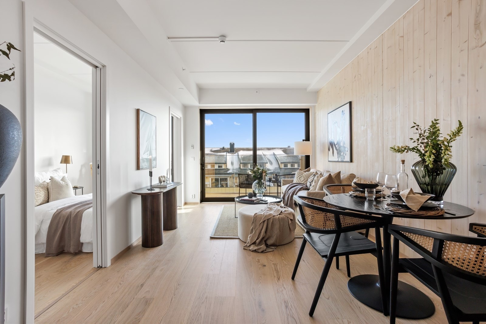 Leiligheten fremstår svært moderne og innbydende med delikat og tidsriktig standard - alt er nytt og her har ingen bodd før deg! Galleribilde