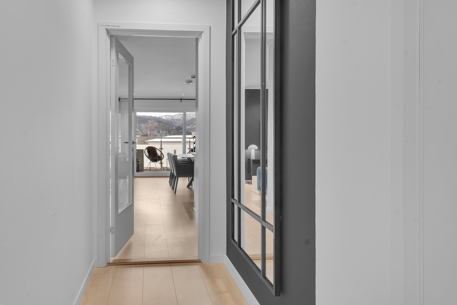 Entré/gang Galleribilde