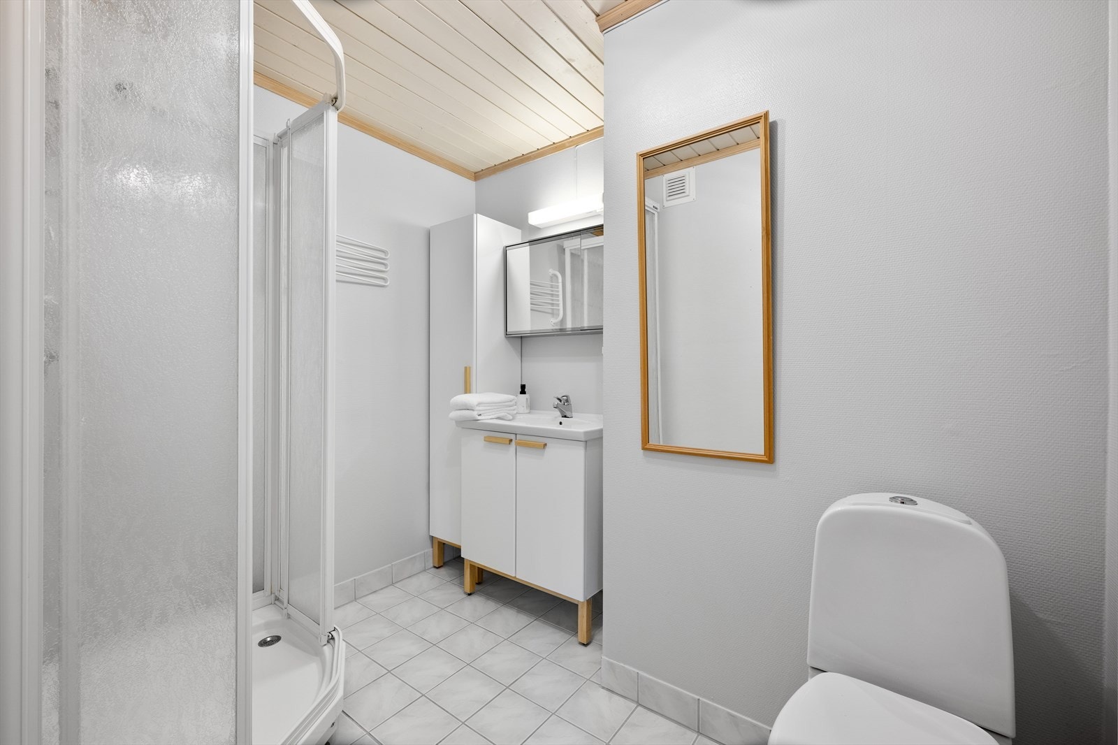 Bad i u.etg. (Rommet er ikke omsøkt) Galleribilde