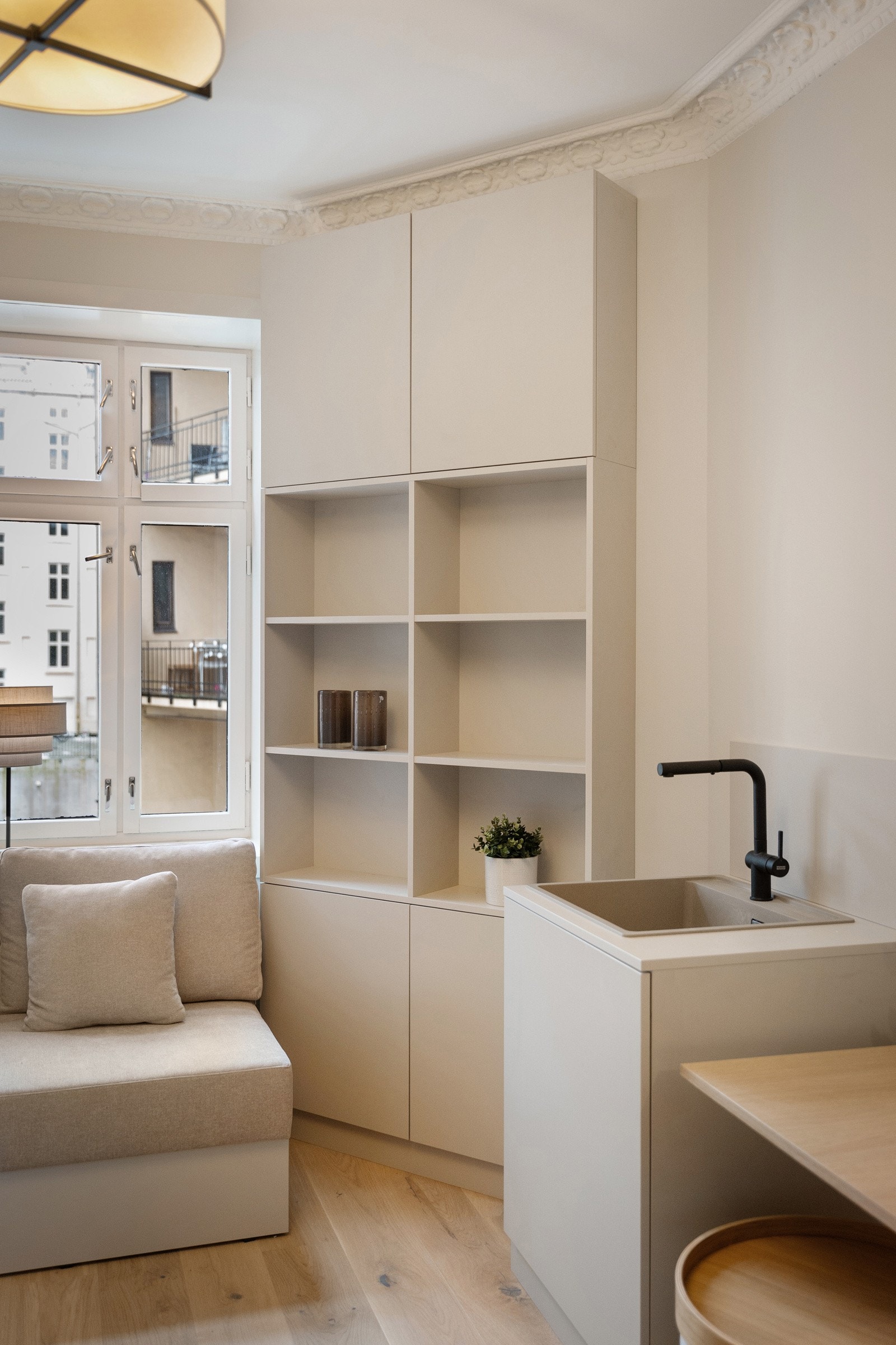 God takhøyde kombinert med lyse fargevalg Galleribilde