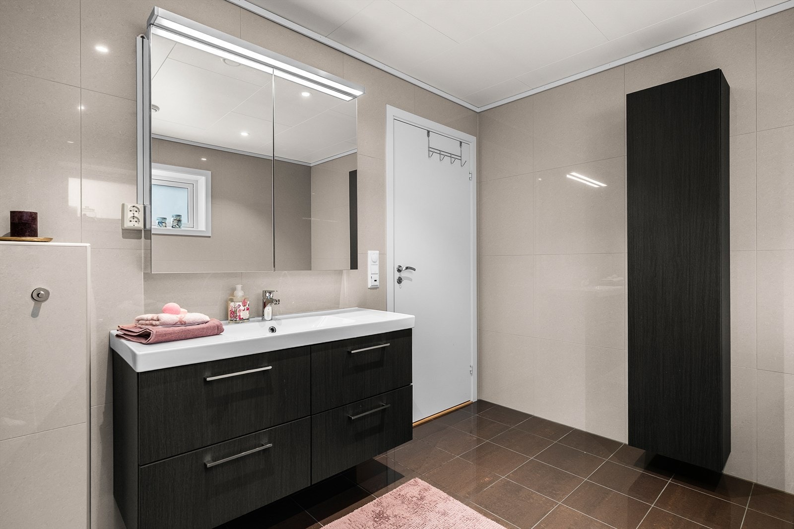 Bad 1. etasje Galleribilde