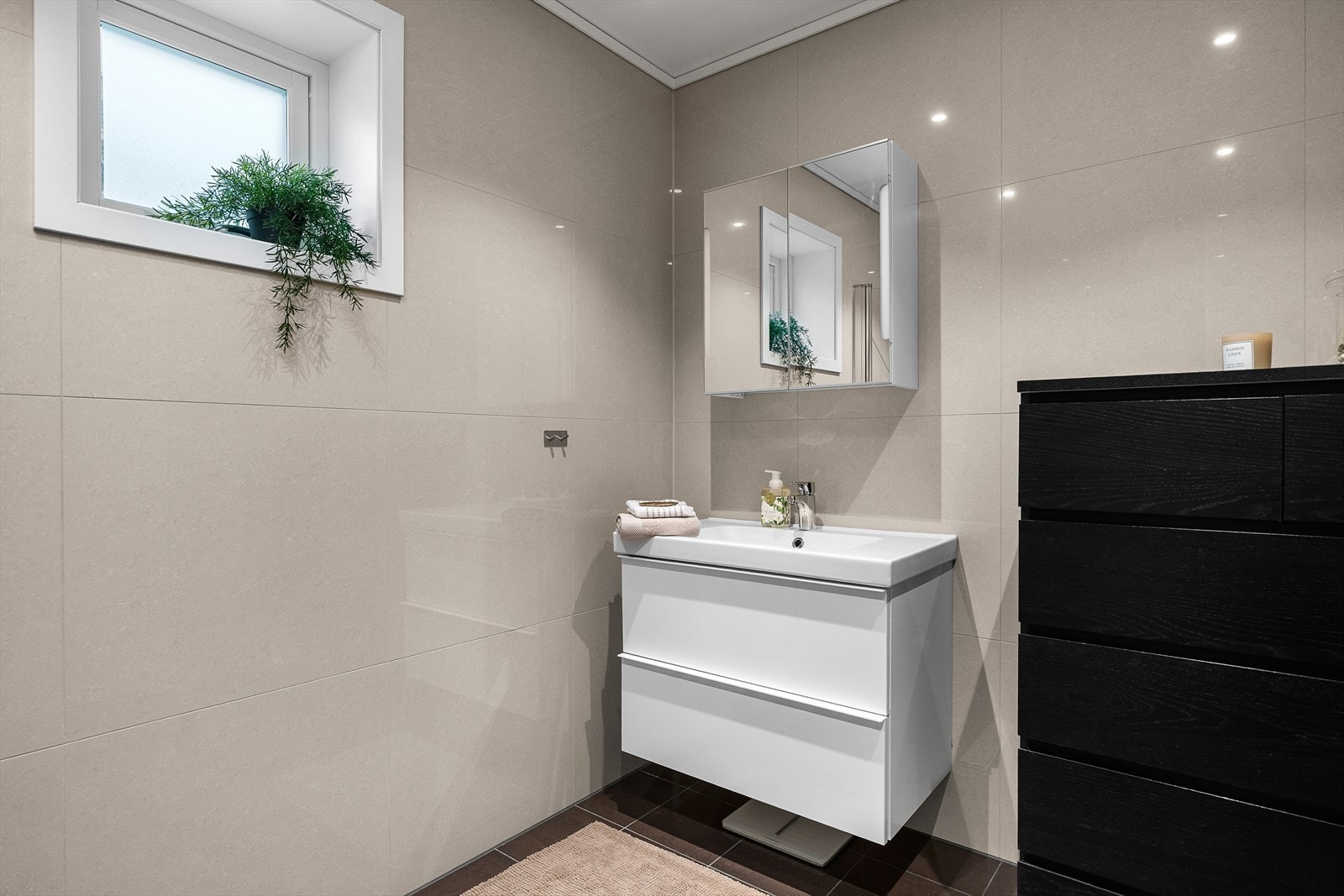 Bad 2. etasje Galleribilde