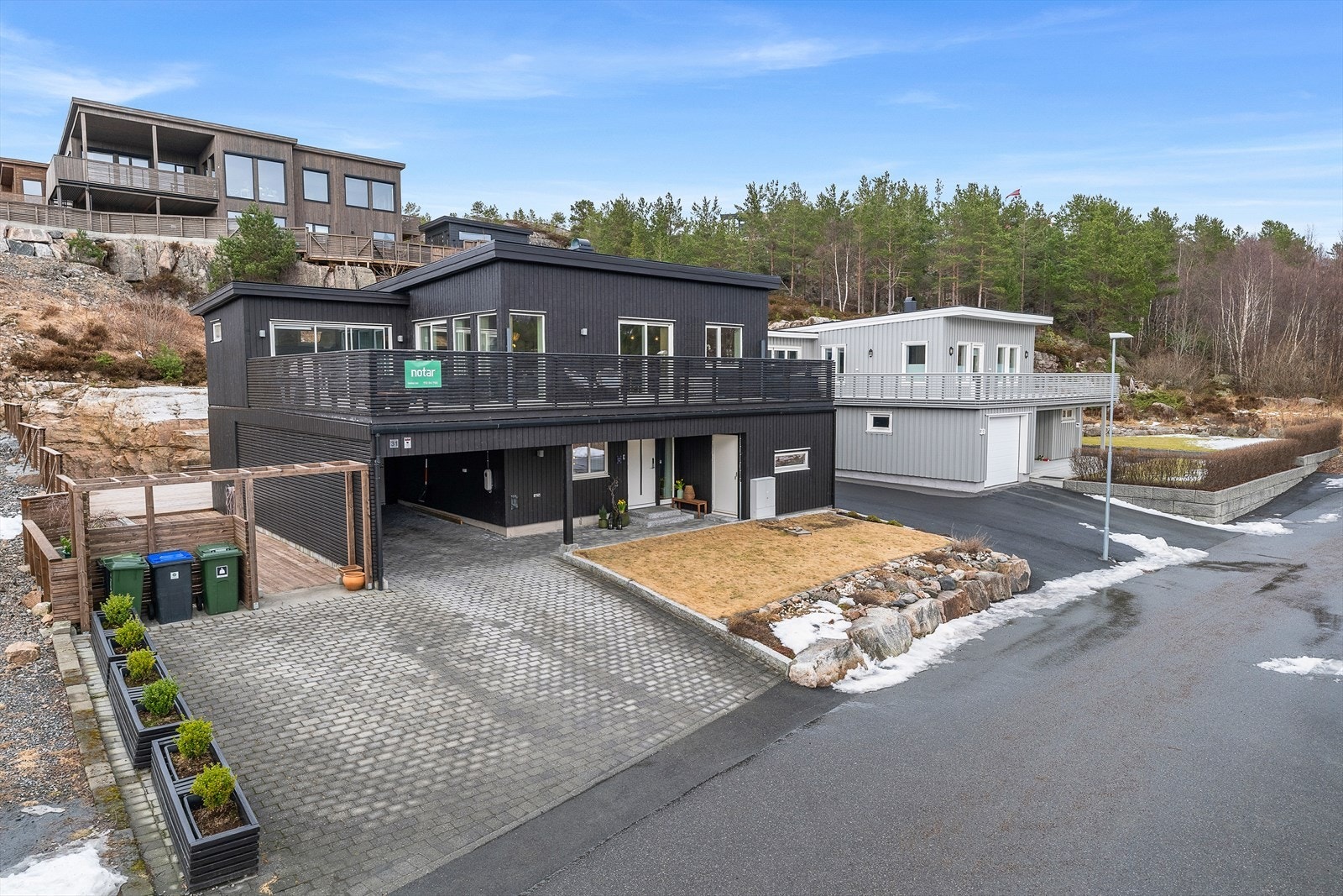 Din lokale eiendomsmegler Aleksander Faksvåg Talgø har gleden av å presentere Piggsoppen 31! Foto: Interiørfoto AS Galleribilde