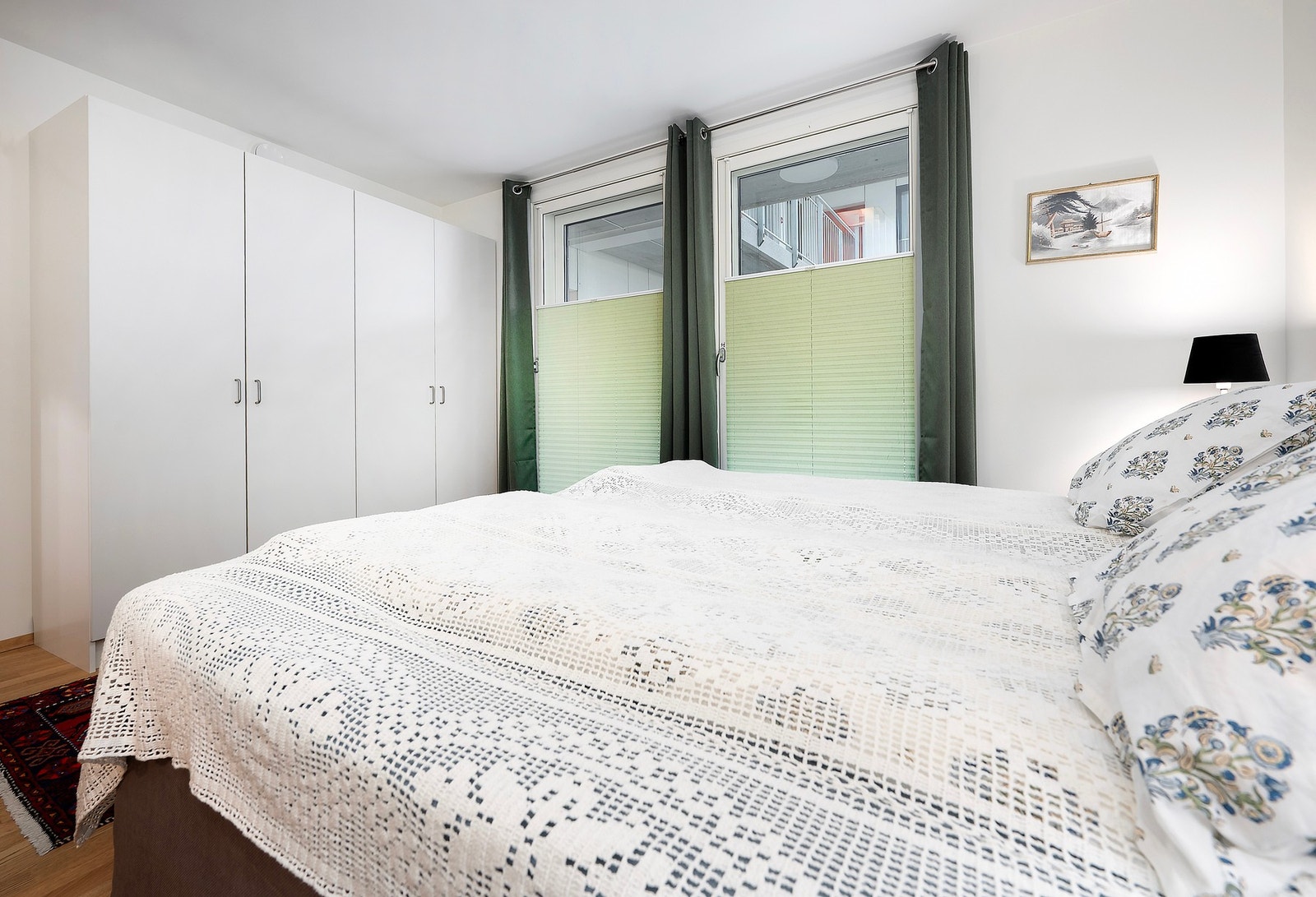 Plass til stort garderobeskap. Galleribilde