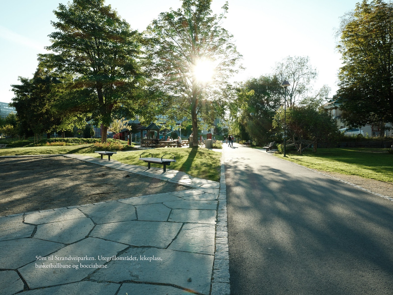 Beliggenheten er strålende, med kort avstand til alt man trenger i hverdagen. Galleribilde