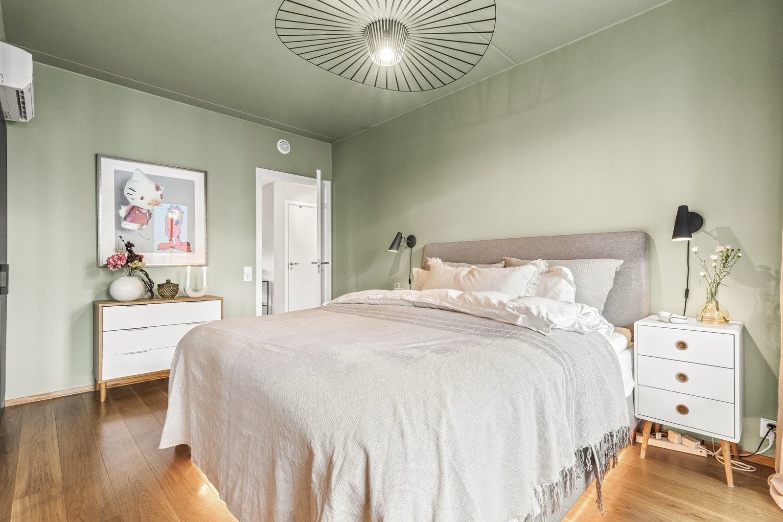 Soverom ll Galleribilde