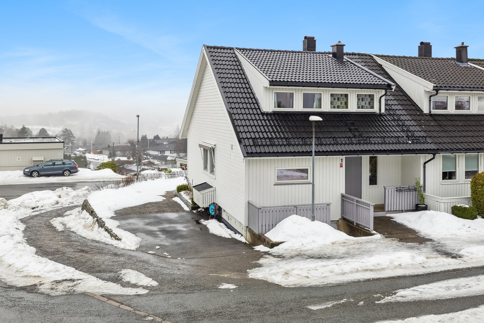 Spareskillingsmegleren v/Thorstein ten Velden har gleden av å presentere Epleveien 5! Galleribilde