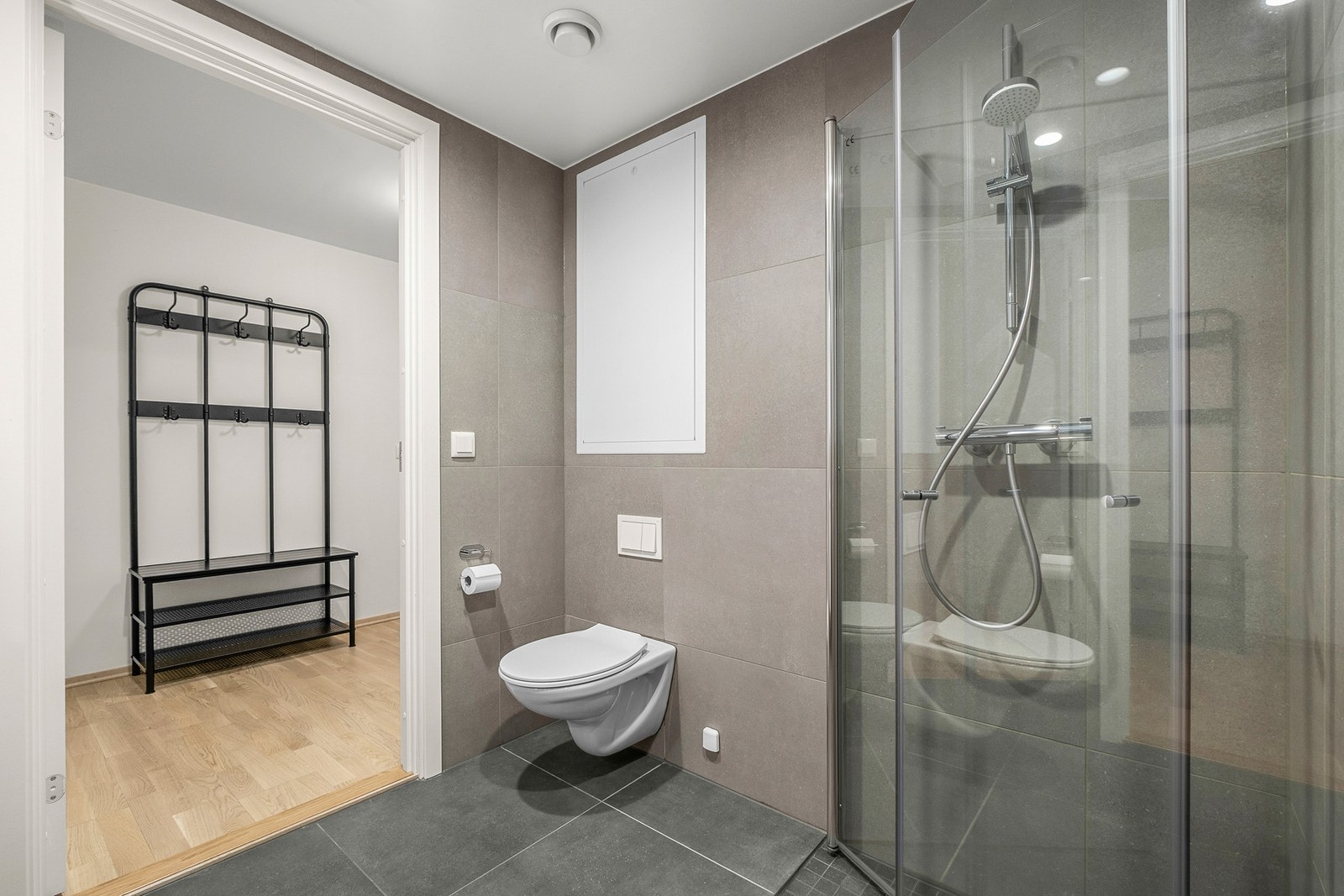 God utstyrt bad med gulvvarme - TG0 fra takstmann Galleribilde