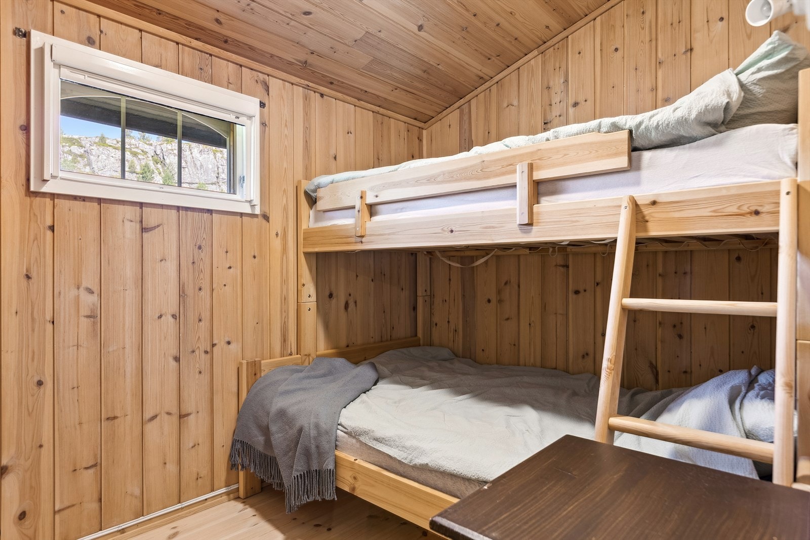 Køyesenger følger naturligvis med handelen. Galleribilde