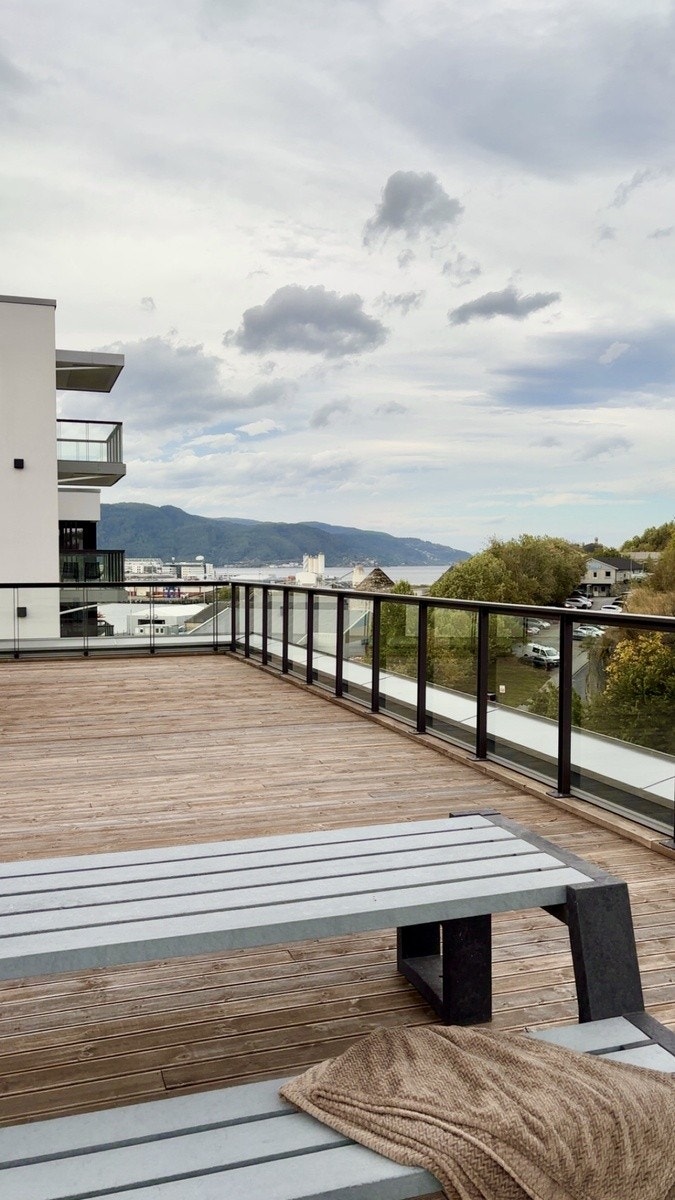 Takterrasse med nydelig utsikt Galleribilde