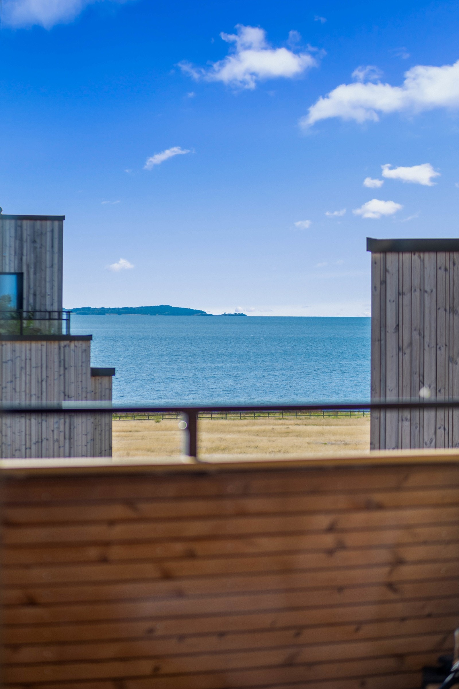 Fjordutsikt fra balkongen Galleribilde