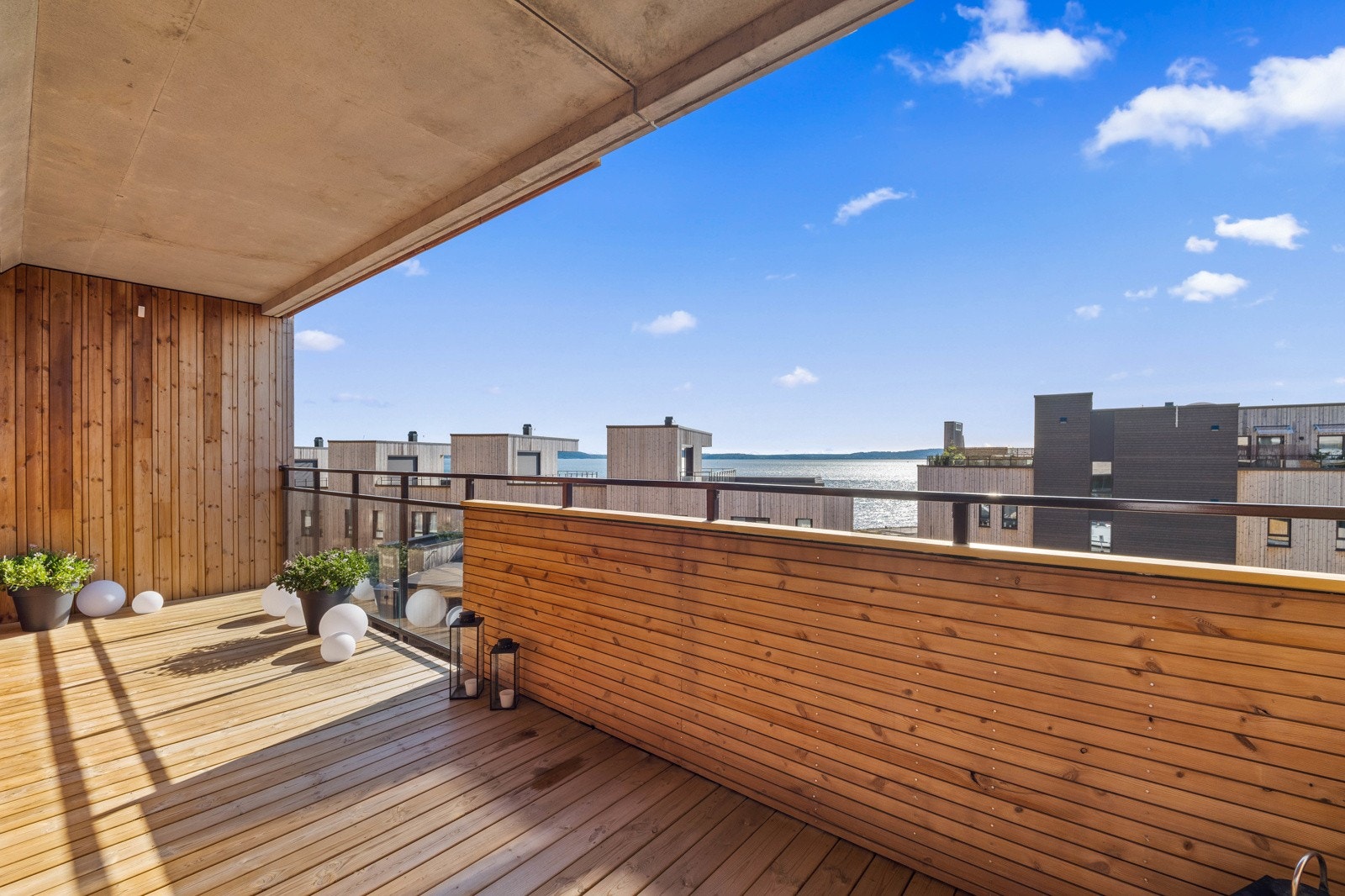 Stor overbygget balkong Galleribilde