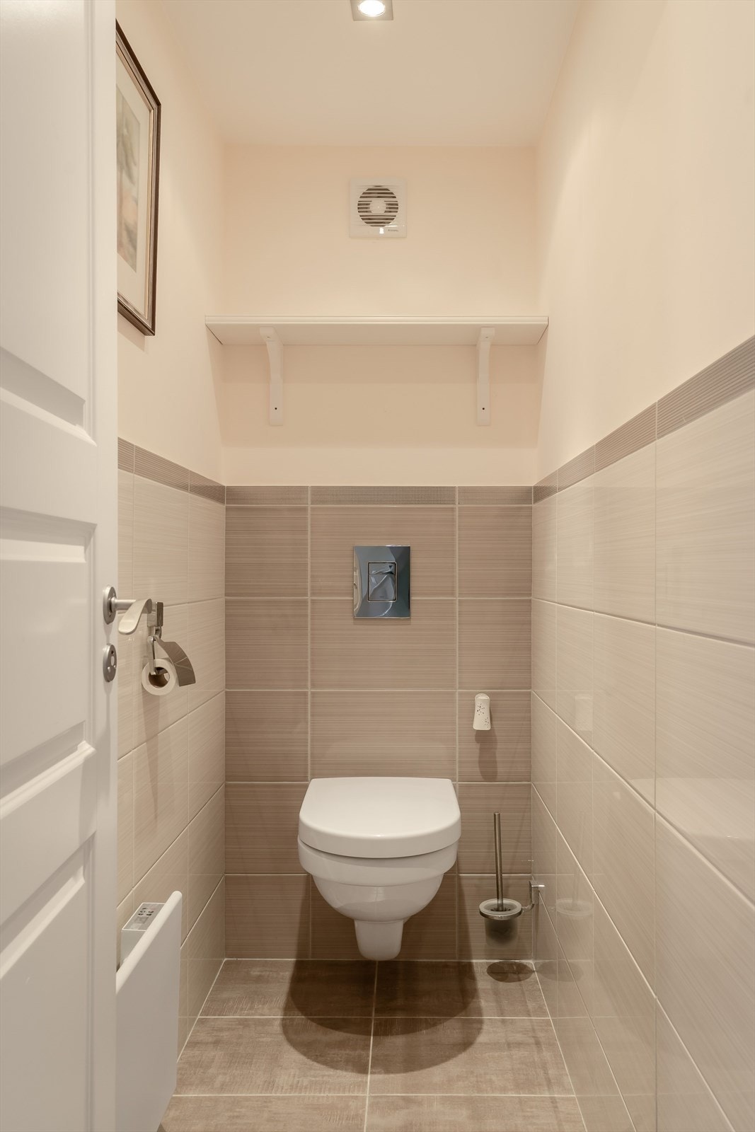 Separat toalettrom. Galleribilde