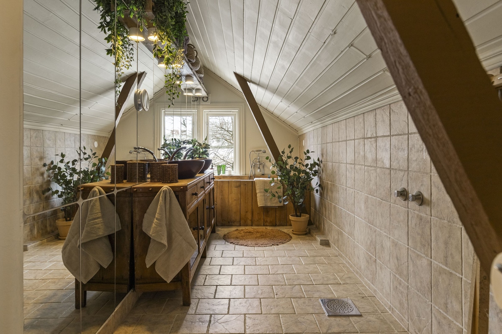 varmekabler i gulv Galleribilde