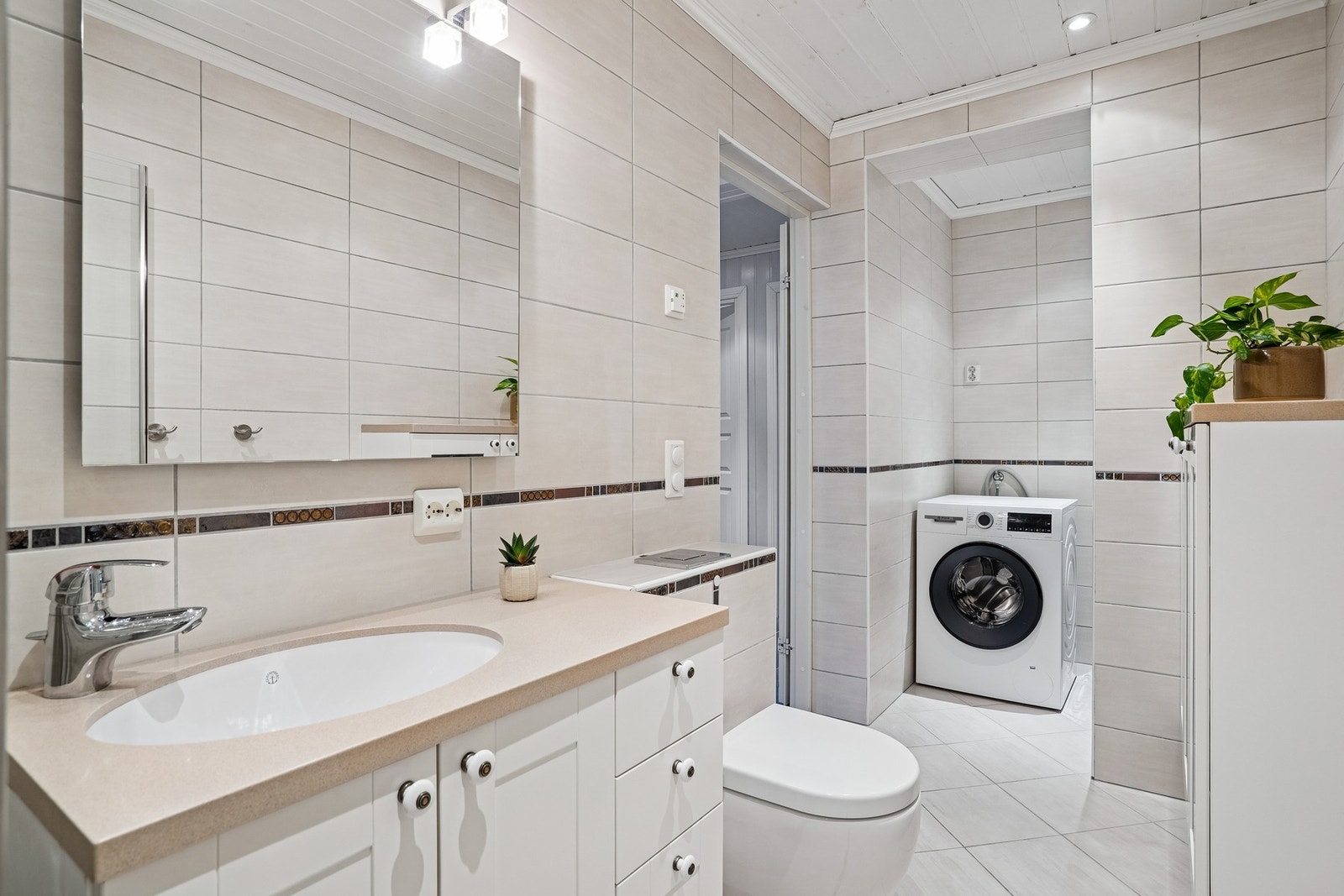 Praktisk sone med eget vaskerom Galleribilde